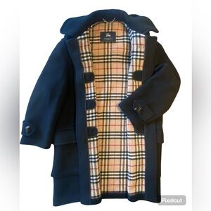 Men’s Burberry duffle coat, size L, 100% wool.